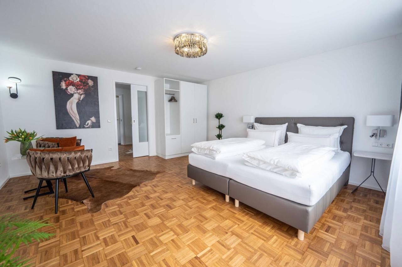 City Wohnung Fn L 5 Klimatisiert Mit Balkon Und Kueche Friedrichshafen Luaran gambar