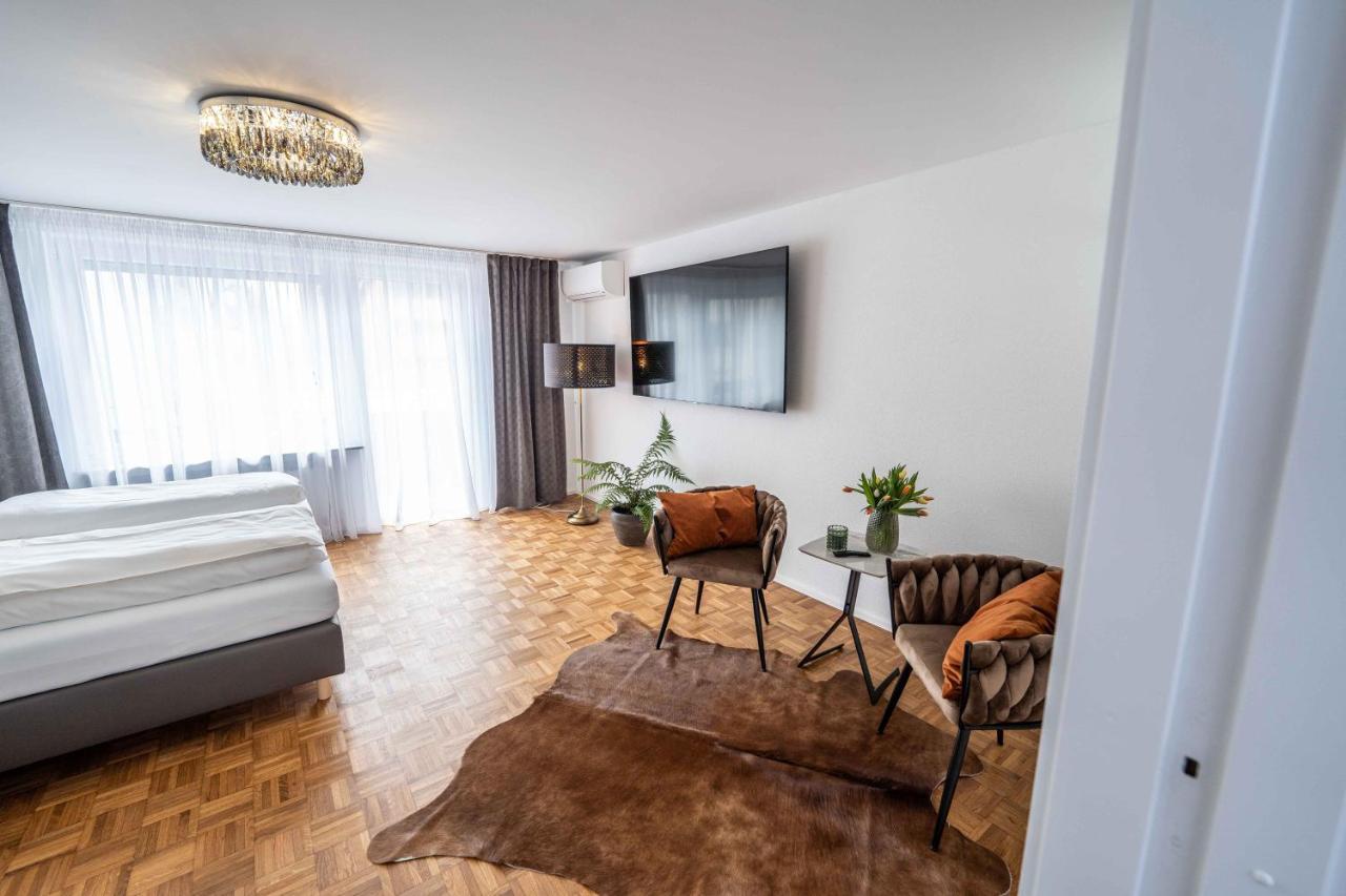 City Wohnung Fn L 5 Klimatisiert Mit Balkon Und Kueche Friedrichshafen Luaran gambar