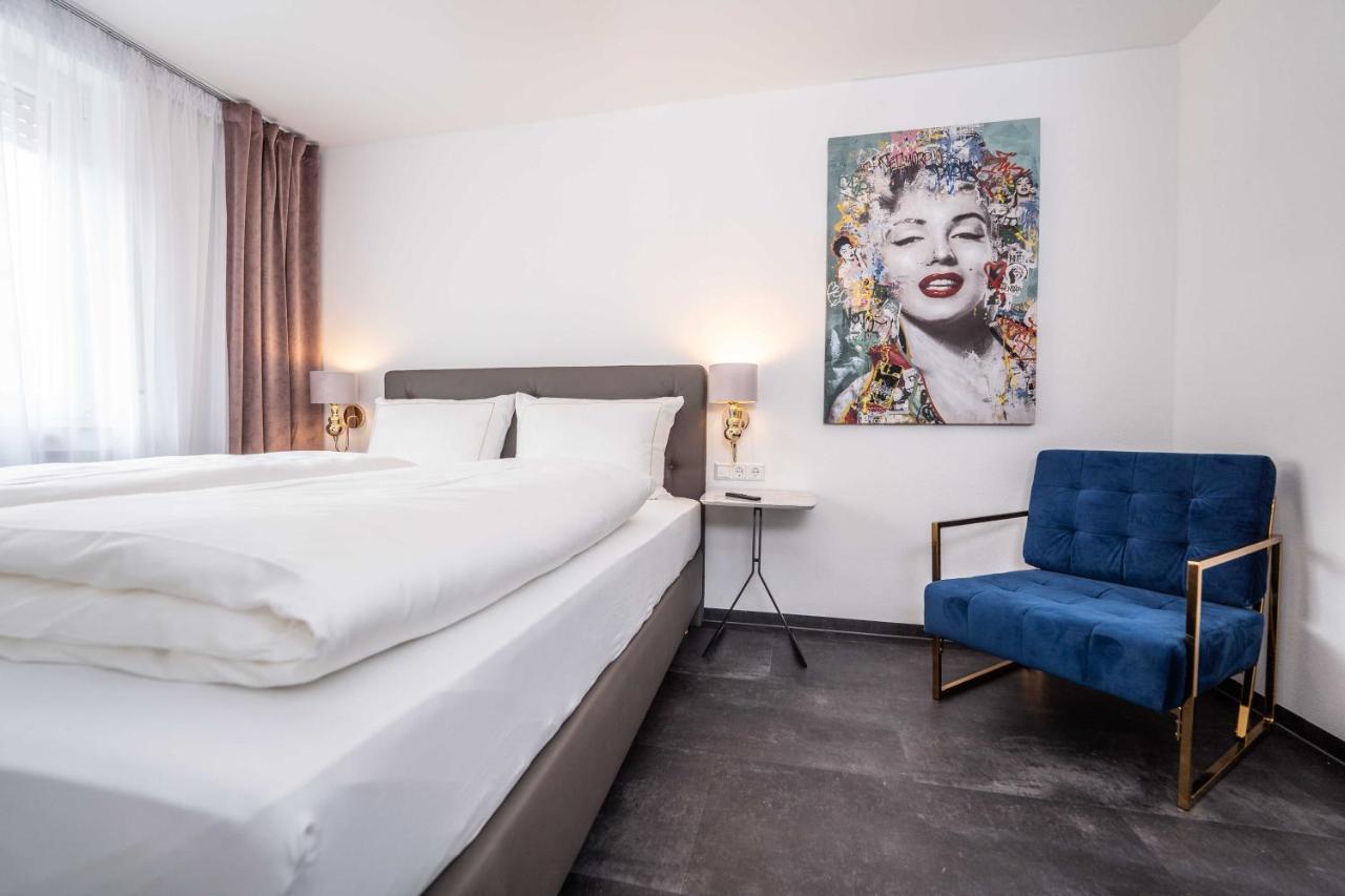 City Wohnung Fn L 5 Klimatisiert Mit Balkon Und Kueche Friedrichshafen Luaran gambar